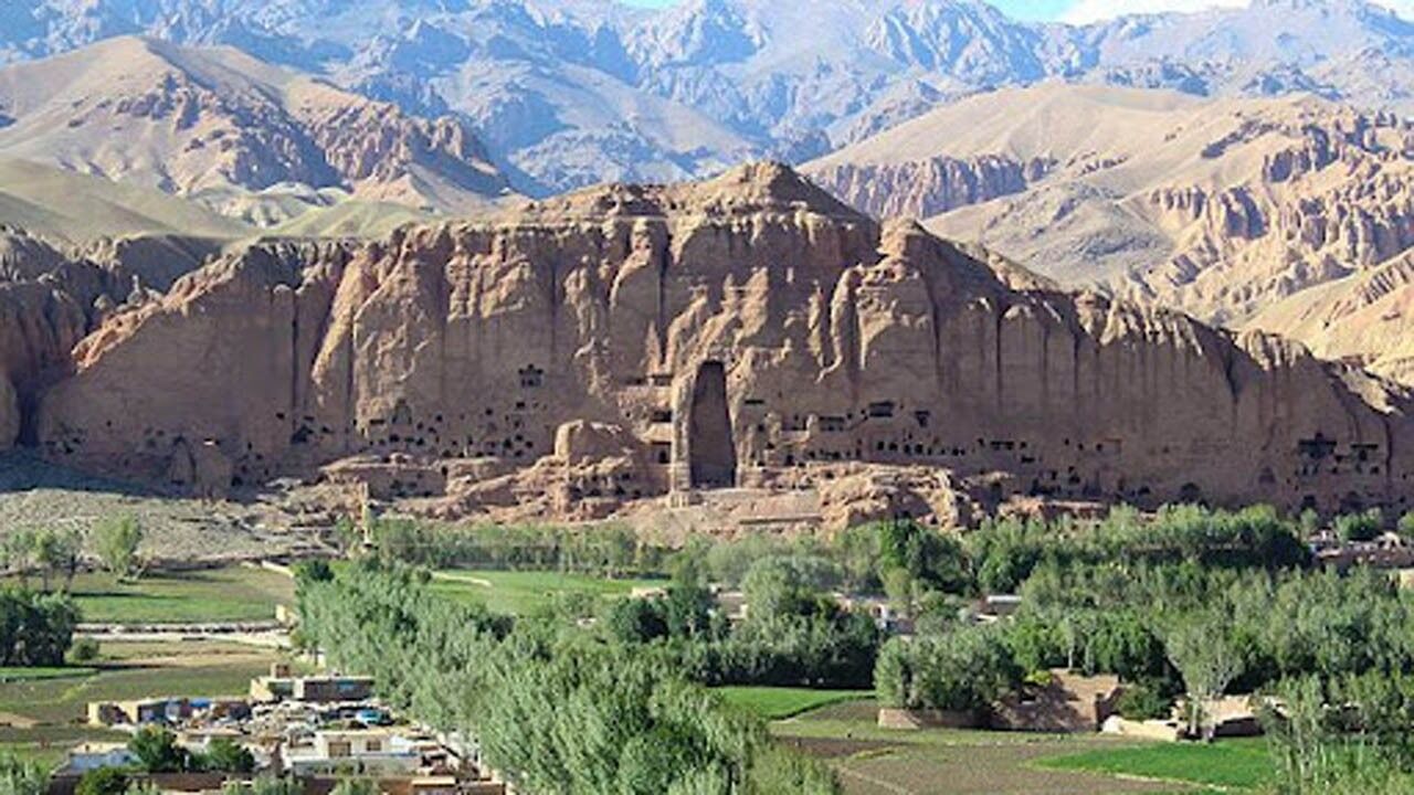 در سال گذشته بیش از 100 هزار گردشگر از بامیان بازدید کردند