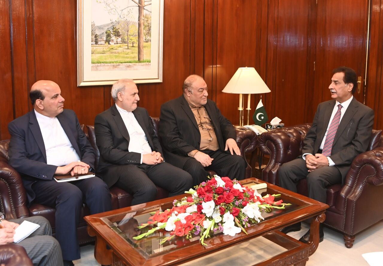 ایران کے نائب وزیر خارجہ کی پاکستان کے اسپیکر قومی اسمبلی سے ملاقات