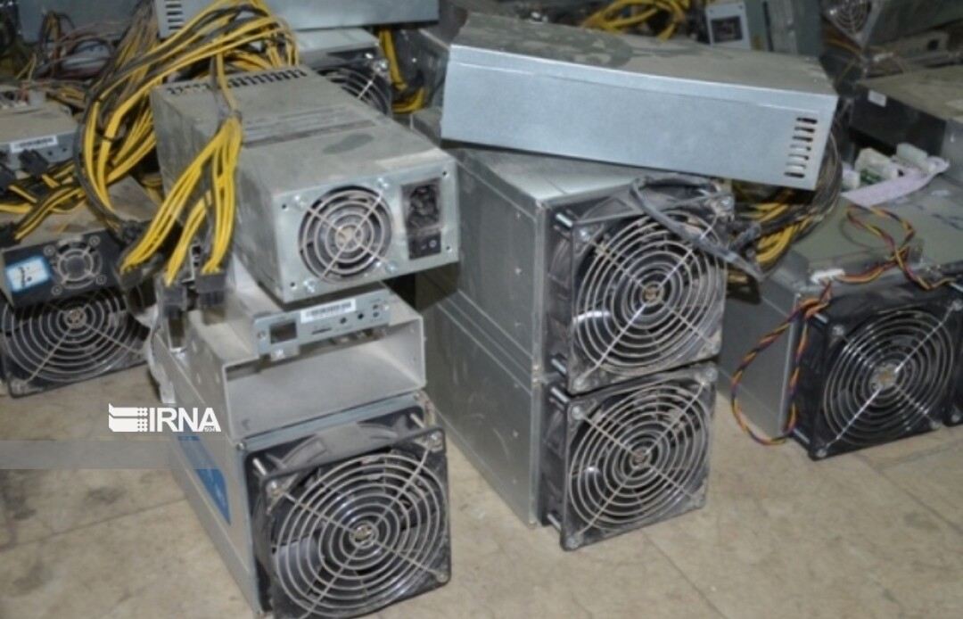 کشف ۴۱ دستگاه ماینر قاچاق در بستان آباد کشف ۴۱ دستگاه ماینر قاچاق در بستان آباد