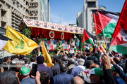 ایرانی قوم، غزہ و فلسطین کے لئے اٹھ کھڑی ہوئي ، دمشق دہشت گردانہ حملے  کے شہداء کا جلوس جنازہ