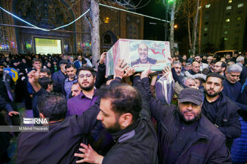 Ceremonia de despedida de los mártires del ataque terrorista al Consulado de Irán en Siria