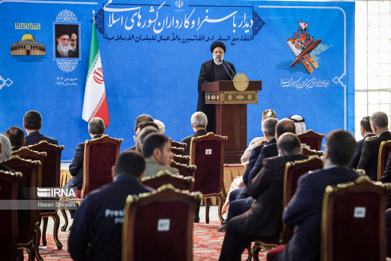 L’Iran défend vigoureusement le mouvement de résistance dans la région et dans tous les pays islamiques (Raïssi)