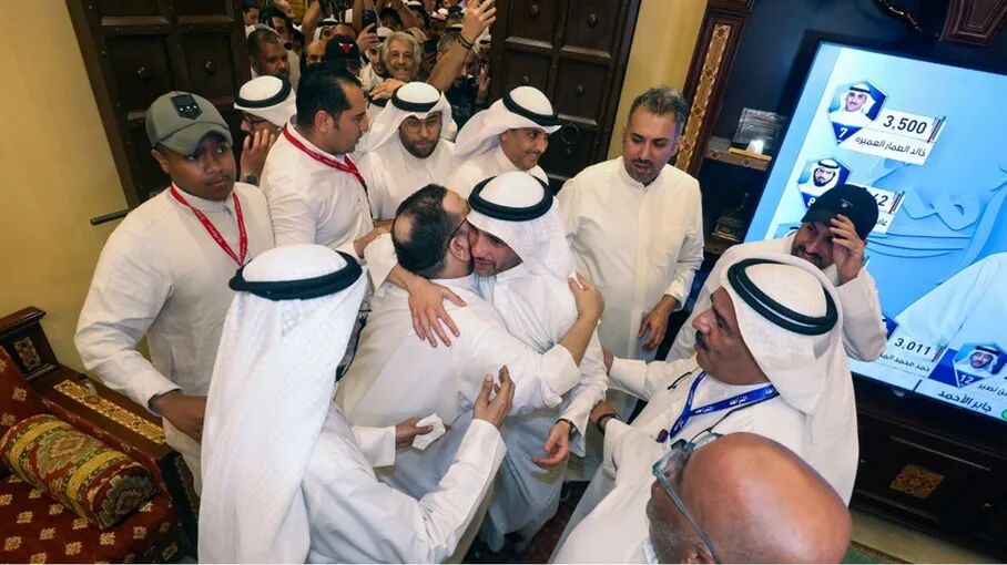 انتخابات مجلس کویت/ مخالفان امیر کرسی‌های خود را حفظ کردند