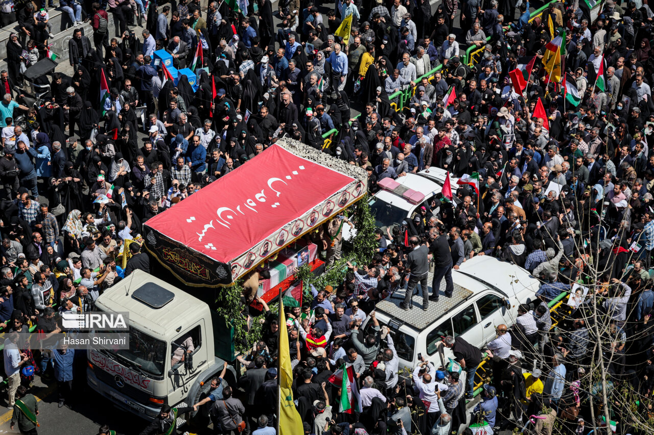 پاسخ به مطالبه ملی برای مجازات پشیمان کننده رژیم صهیونیستی به فضل الهی تحقق خواهد یافت