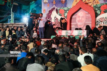 Ceremonia de despedida del mártir Mohamad Reza Zahedi