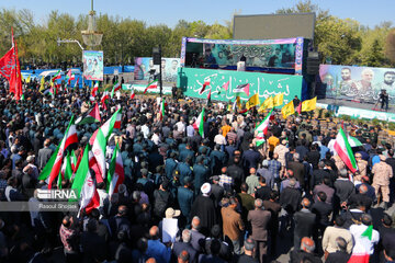 Funeral por el mártir Mohamad Reza Zahedi en Isfahán