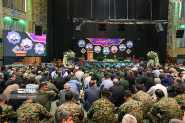 La ceremonia en honor a los mártires del ataque terrorista al Consulado de Irán en Siria
