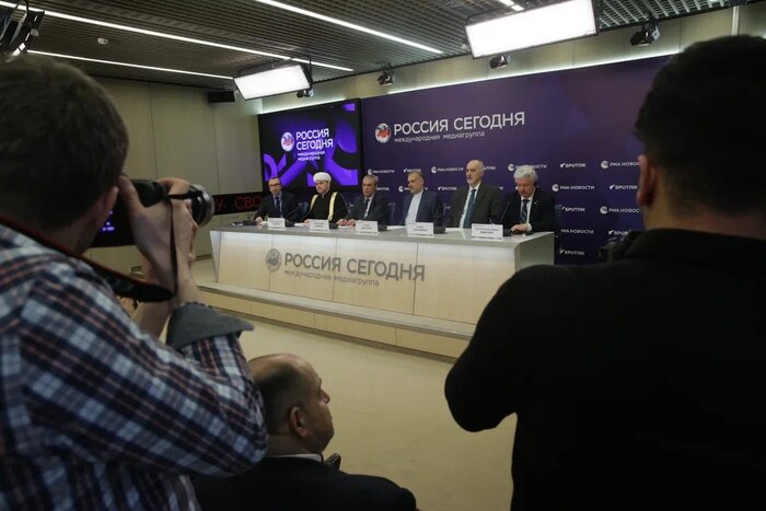 صاحبنظر روس:حادثه کروکوس، توطئه علیه اتحاد مسلمانان و مسیحیان بود؛ فلسطین پیروز خواهد شد