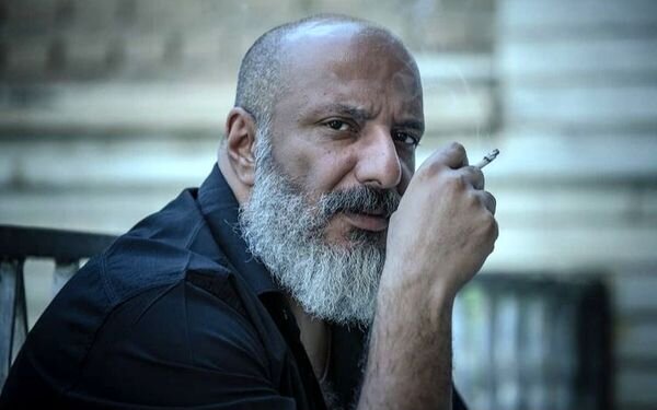 آیا سیگار کشیدن جزیی از ادا و اطوار بازیگران معروف است؟ آیا سیگار کشیدن جزیی از ادا و اطوار بازیگران معروف است؟