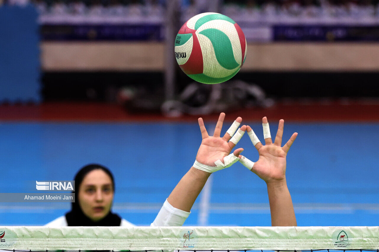 منتخب إيران لكرة الطائرة جلوس للسيدات يفوز على نظيره الألماني