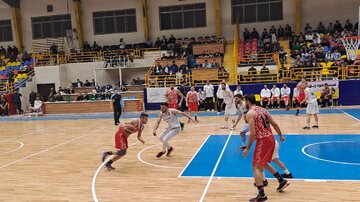 فیلم| سرمربی بسکتبال شهرداری گرگان: تماشاگران سالن را پر کنند