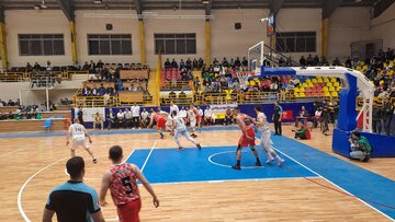 فیلم| انتظار بازیکنان تیم بسکتبال شهرداری گرگان از هواداران