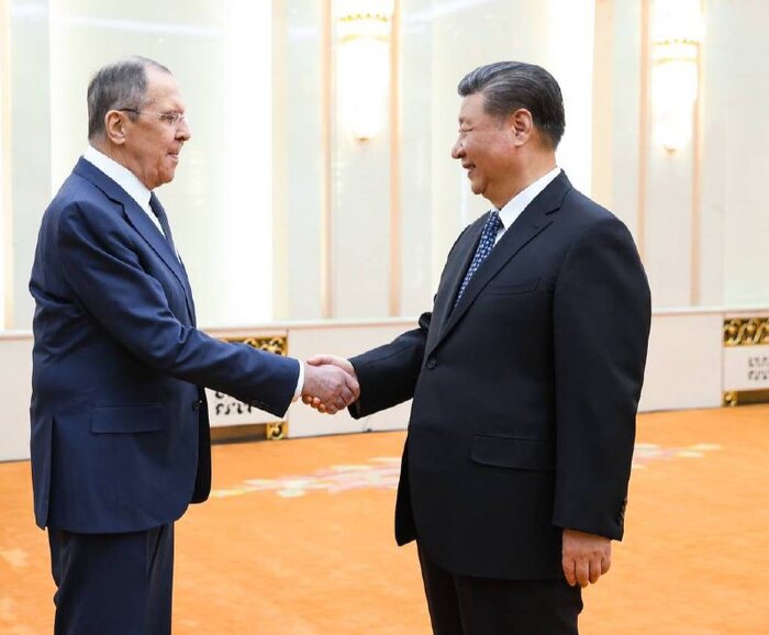  رئیس‌جمهوری چین: پکن و مسکو مسیر همزیستی مسالمت‌آمیز را در پیش گرفته‌اند