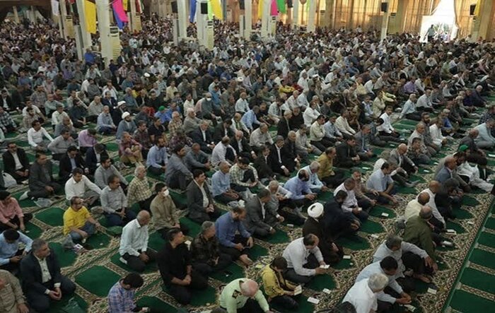فیلم/ برگزاری باشکوه نماز عید فطر در بوشهر