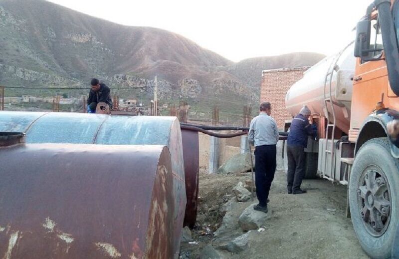 کشف 2 میلیون و 500 هزار لیتر فرآوردههای نفتی یارانهای قاچاق در هرمزگان