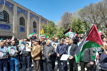 تجمع مردم اردبیل در حمایت از حمله موشکی سپاه علیه رژیم صهیونیستی