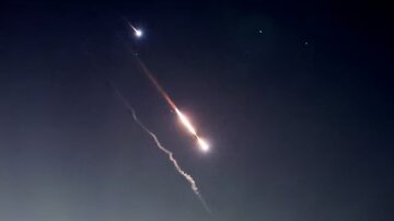 ای. بی. سی نیوز: ۹ موشک ایران به ۲ پایگاه اسرائیل اصابت کرد