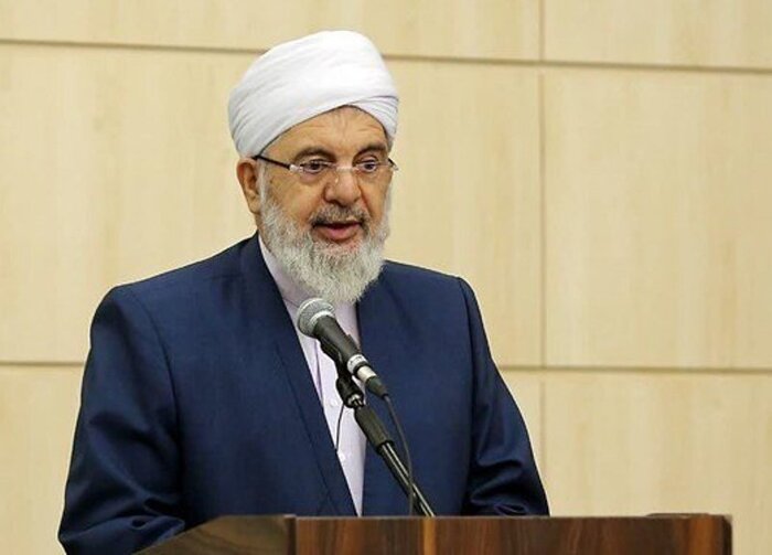 روحانی اهل سنت گلستان: سپاه پاسداران قدرت پوشالی رژیم صهیونیستی را آشکار کرد