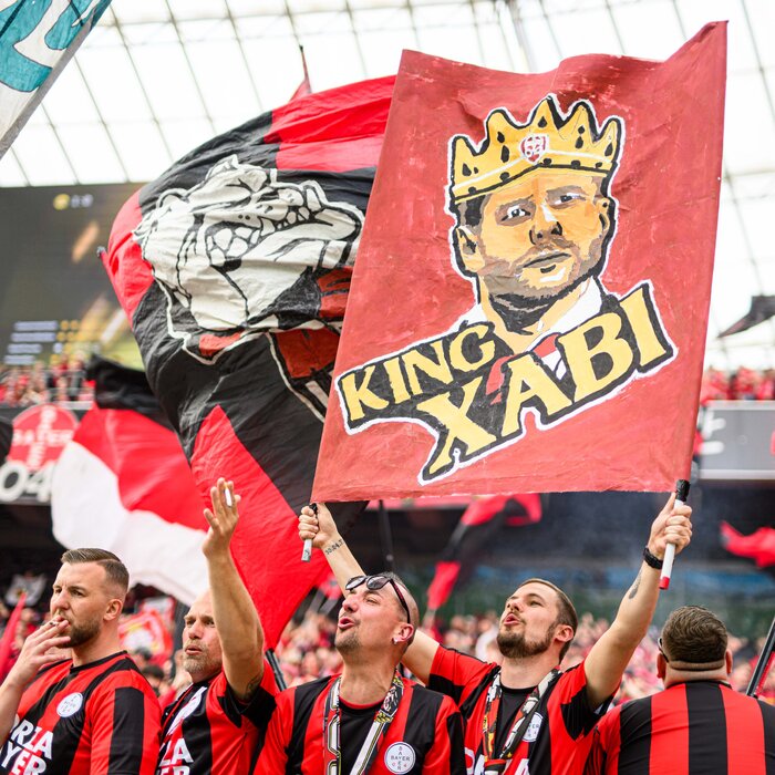 پایان سلطه بایرنمونیخ؛ اولین قهرمانی لورکوزن در تاریخ بوندسلیگا آلمان آلونسو جاودانه شد؛ اولین قهرمانی لورکوزن در تاریخ بوندسلیگا