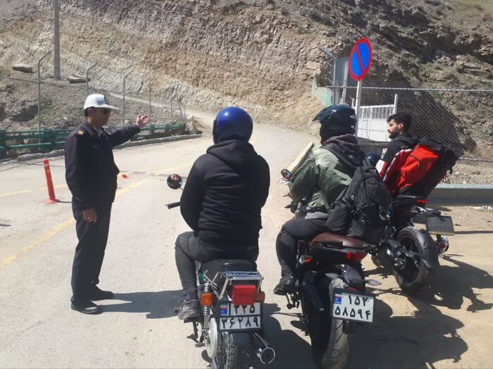 ممنوعیت تردد موتورسیکلت ها در جاده چالوس / راکبان در روزهای تعطیل اصرار به سفر نکنند