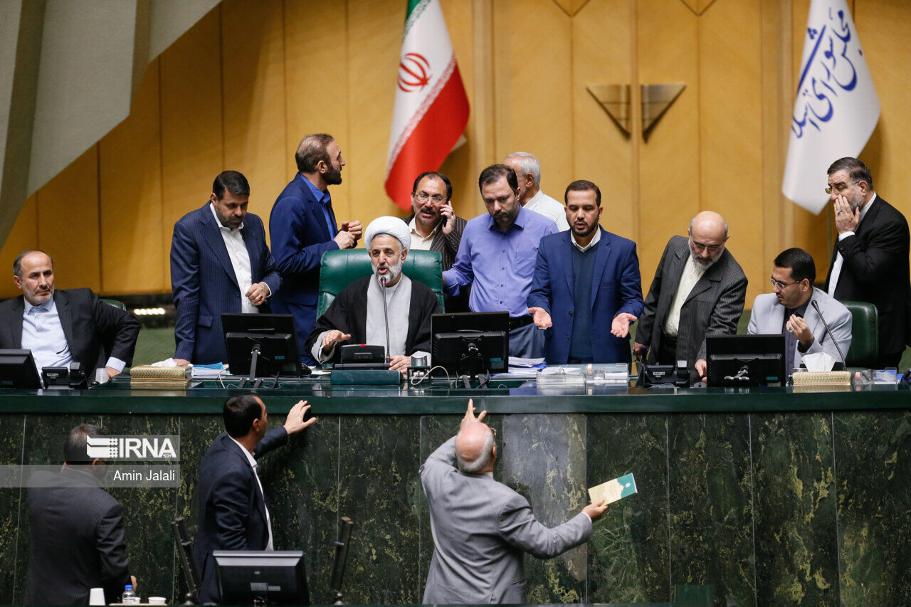 برلماني ايراني : الرد العقابي للحرس الثوري الإيراني أذل الكيان الصهيوني ومؤيديه