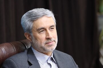 استاندار همدان: ارتش با نگاه حضرت امام خمینی (ره) هویت جدید پیدا کرد