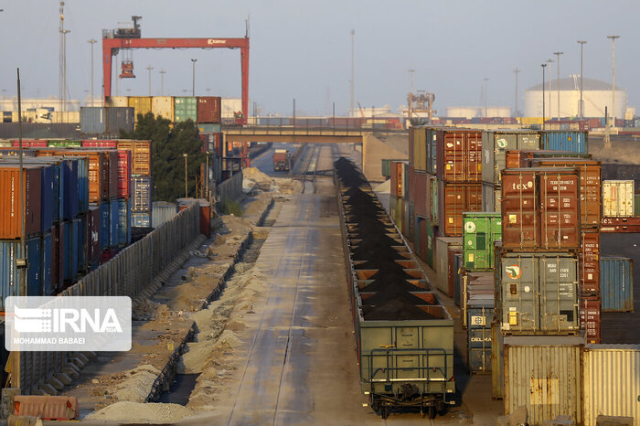 پشت پرده صادرات با کارتهای بازرگانی اجارهای و یک بار مصرف