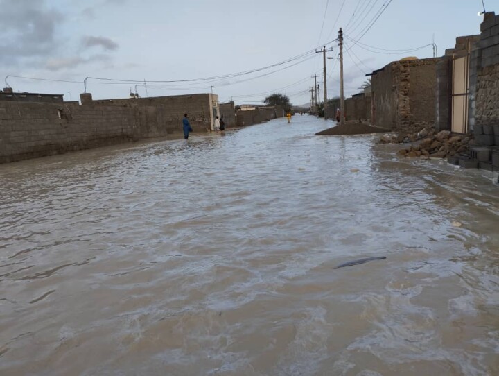 فیلم | بارش شدید باران و آبگرفتگی معابر در زابل