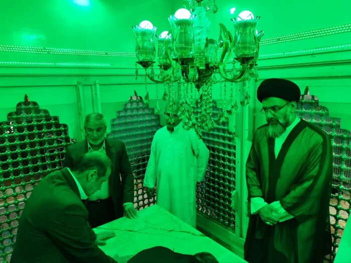 آئین غبار روبی حرم مطهر امامزاده جعفر(ع) پیشوا برگزار شد