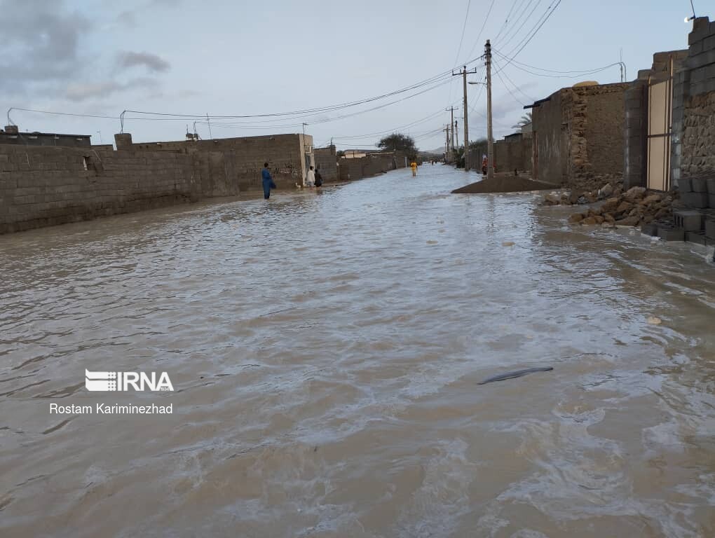 فیلم | بارش شدید باران و آبگرفتگی معابر در زابل