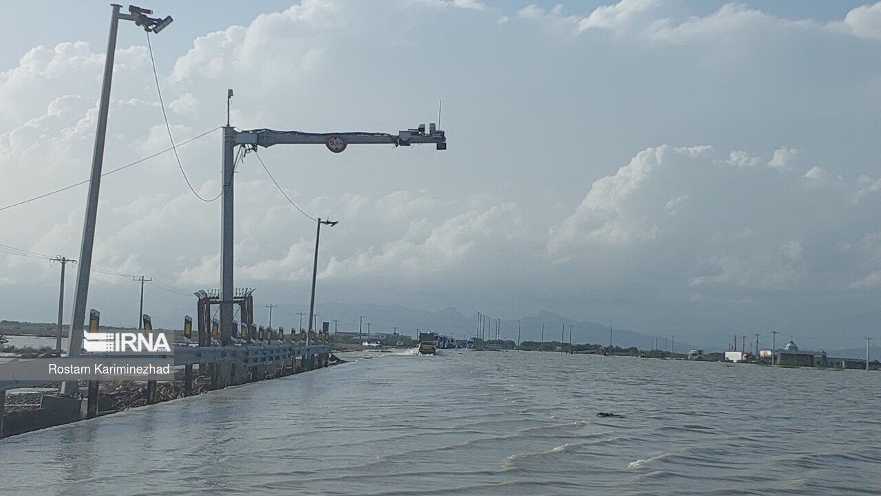 آسیب وارده باران و سیلاب به آب‌شیرین‌کن چابهار - کنارک برطرف شد