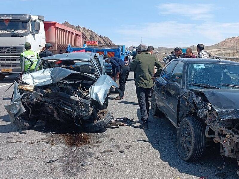 تصادف با تریلر در جاده تربت حیدریه  یک کشته و چهار مصدوم بر جا گذاشت