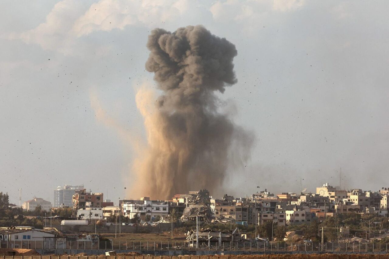 Aumenta el número de mártires en Gaza a casi 34,000