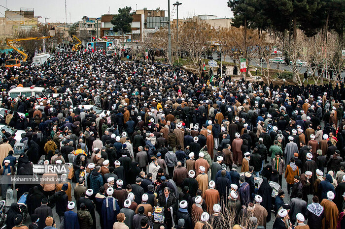 راهپیمایی باشکوه مردم قم در حمایت از پاسخ قاطع ایران به جنایات رژیم اشغالگر قدس