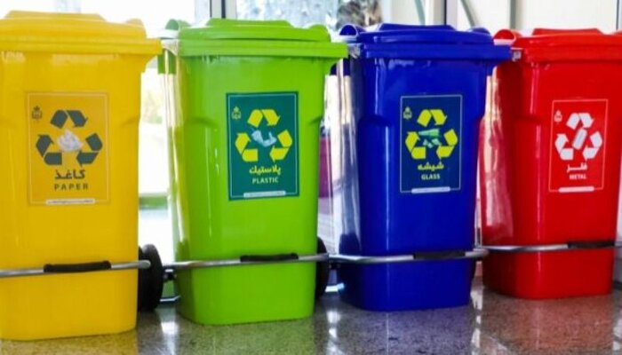 مدیرعامل پسماند: وضعیت نظافت مخازن زباله و شیرآبه ماشین های جمع آوری بهتر می شود
