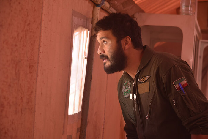 شرط کارگردان برای حذفنشدن سکانسی از «آسمان غرب»/ ماجرای تعویق اکران «اتاقک گلی» چه بود؟