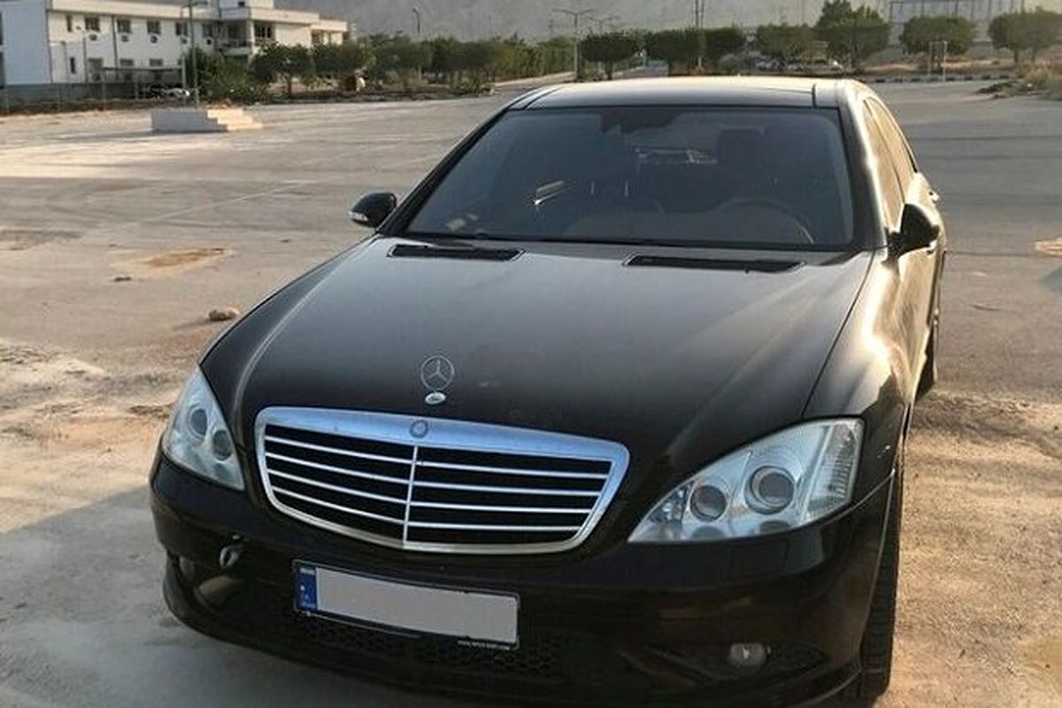 مالک خودرو بنز قاچاق در تبریز بیش از ۳۵۳ میلیارد ریال جریمه شد مالک خودرو بنز قاچاق در تبریز بیش از ۳۵۳ میلیارد ریال جریمه شد