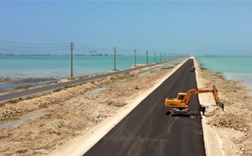 ۴.۲ کیلومتر از جاده دسترسی به بندر نگین بوشهر آماده بهره برداری است