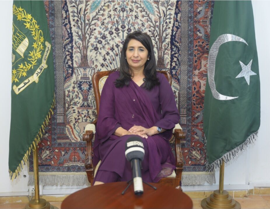 متحدثة الخارجية الباكستانية: زيارة رئيسي الى اسلام آباد تحمل رسالة السلام والصداقة للبلدين