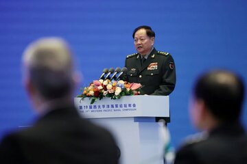 پکن: کشورها نباید در دریای جنوبی چین قدرت‌نمایی کنند