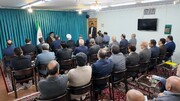 نماینده ولی فقیه در اصفهان: مشاغل استان از آمار بیکاران پیشی گرفت