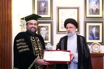 L'université de Karachi décerne un doctorat honorifique au président Raïssi