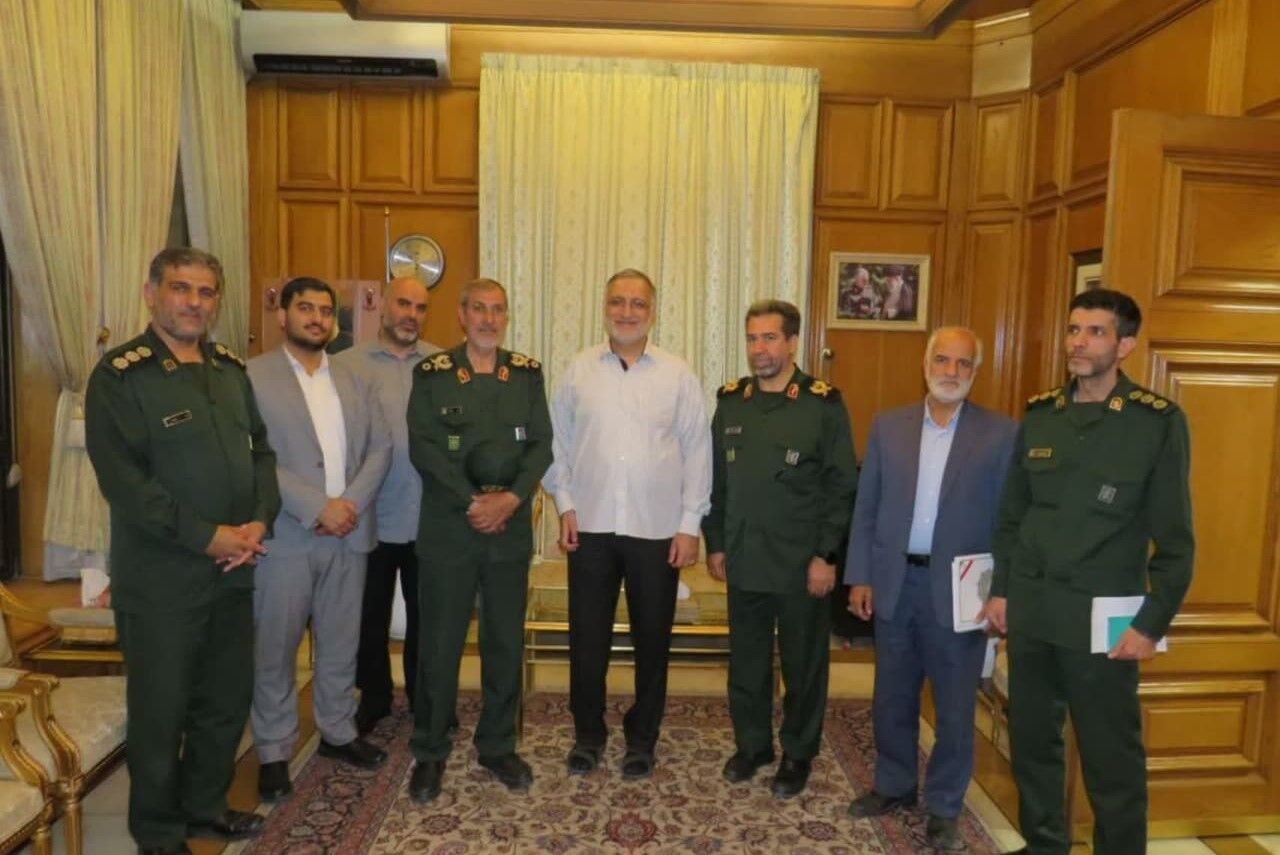 زاکانی: شهرداری تهران برای پشتیبانی از کنگره ۱۲ هزار شهید استان آمادگی کامل دارد