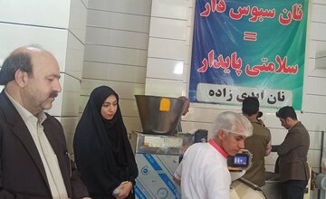 نهضت پخت "نان کامل" در ایلام با افتتاح ۶ نانوایی اجرایی شد