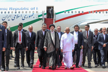 Iran - Sri Lanka : le Président Raïssi accueilli par le Premier ministre Gunawardena