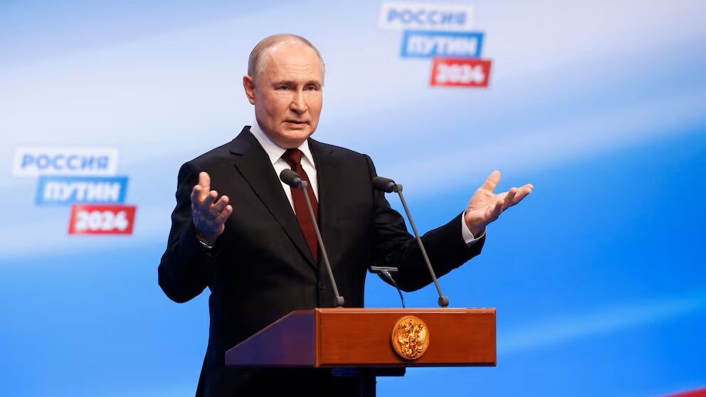 Putin: Yeni dünya nizamı əksər ölkələrin maraqlarına xidmət etməlidir