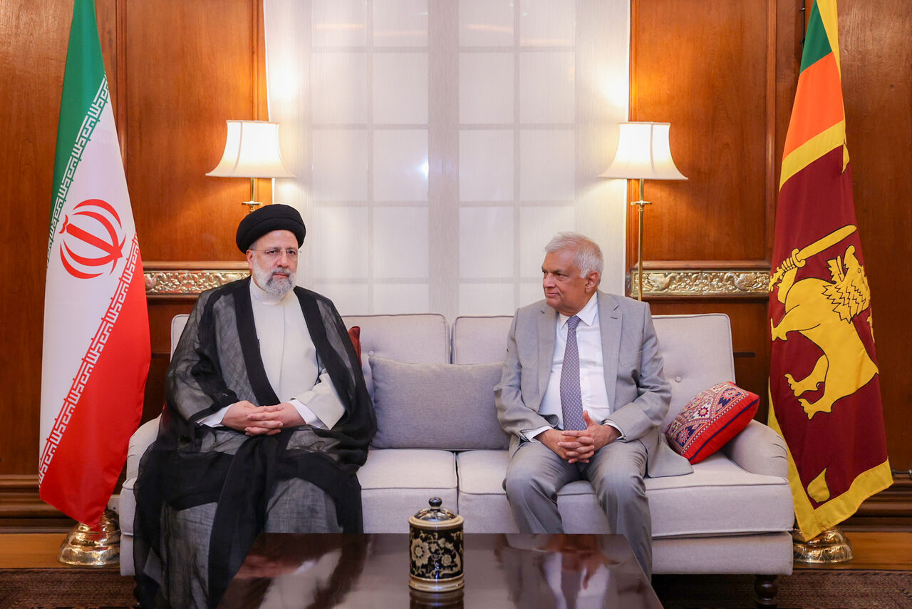 برعاية رئيسي البلدين .. ايران وسريلانكا توقعان 5 وثائق للتعاون الثنائي