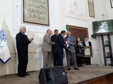 مصحح گلستان سعدی: «شیخ اجلّ» یکی از چهار عنصر ادبی ایران است