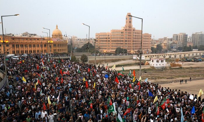 تظاهرات مردم پاکستان در محکومیت ترور شهید سلیمانی