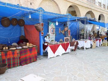 نمایشگاه صنایع‌دستی در عمارت خسروآباد سنندج برپا شد